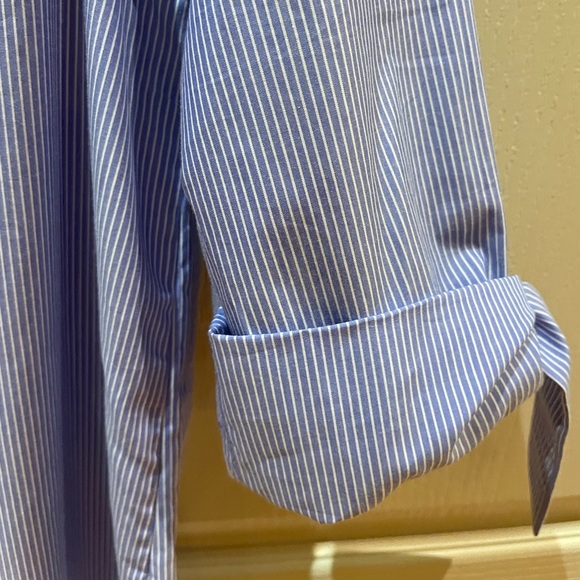 New Babaton off the shoulder blouse - Picture 4 of 8